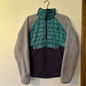 Mountain Hardwear fleecy half-zip